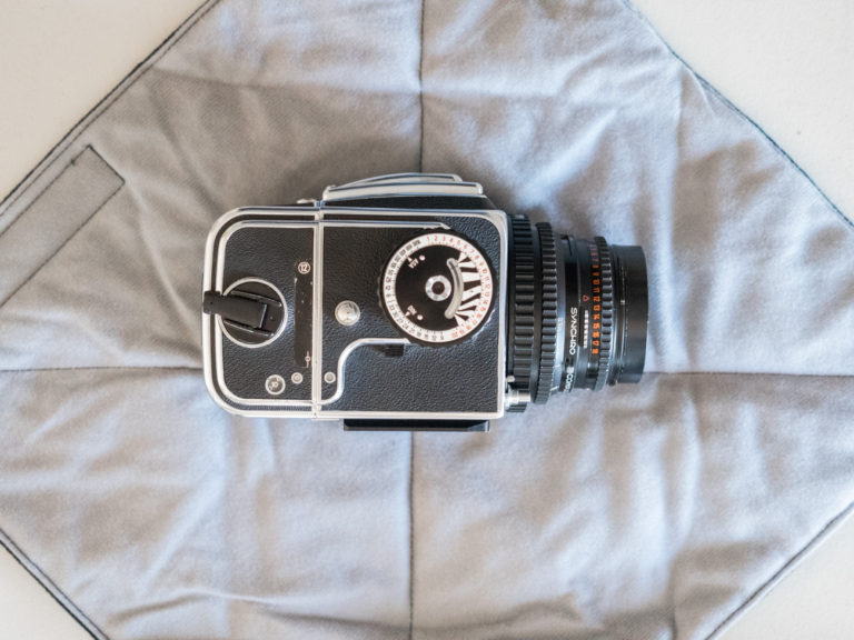 Pro Service Lens Wrap with Hasselblad 500