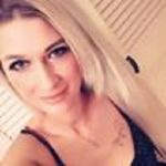 Profile picture of Helen Zoey